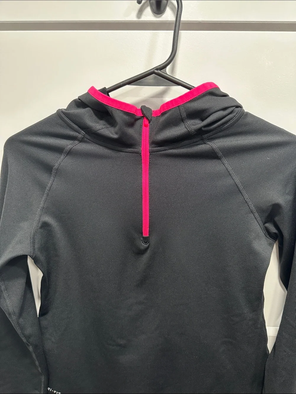Girls Nike 1/4 Zip Hoodie - Size Large